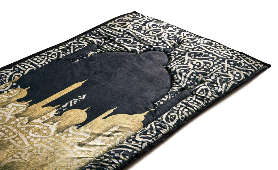Dark Arabic Calligraphy Premium Prayer Mat